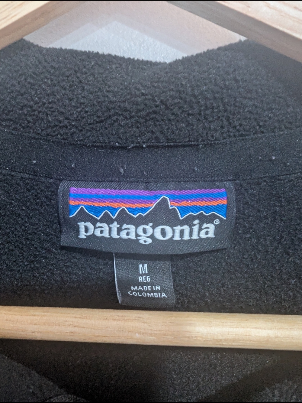 Patagonia Men's Micro D Fleece Pullover 1/4 Zip Black Size Medium - Picture 2 of 7